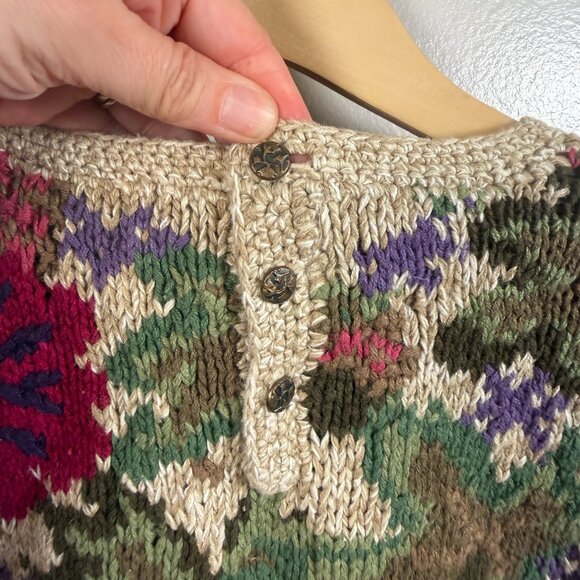 VTG Talbots Hand Knit Floral Sweater Size Medium Chunky Knit Grandma Granny - Picture 8 of 9